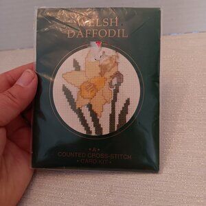 Textile Heritage Welsh Daffodil counted cross stitch card kit Great Britain
